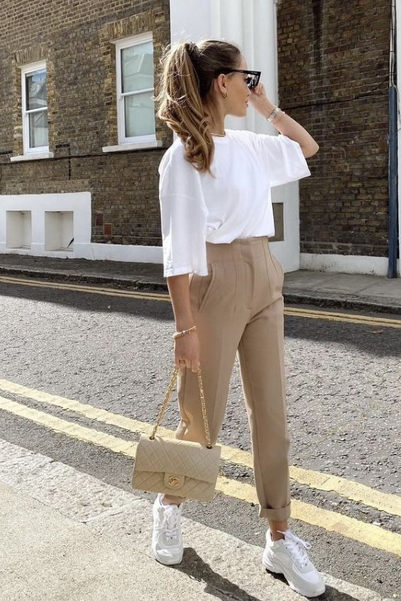 Neutral Street Style