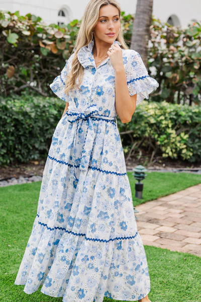  Flowy Maxi Dress 