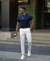 Minimal Street Style