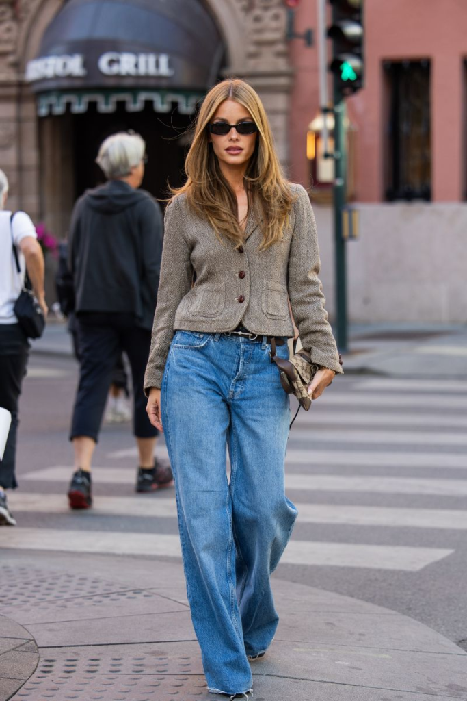 Blazer with Baggy Jeans 