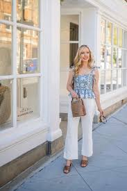 Jeans + Cute Top Combo