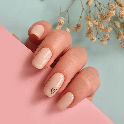 Simple Minimal Nails