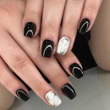 Black Elegant Nails