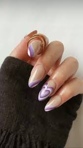 Heart Pattern Nails